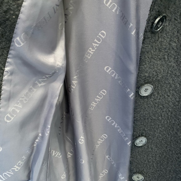 Gianni Feraud long black coat with faux fur trim. Size 8 - Picture 6 of 6